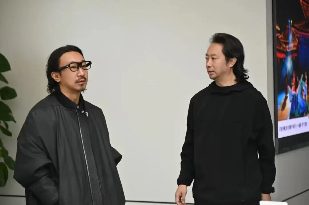 6932879726a63.jpg 04.jpg